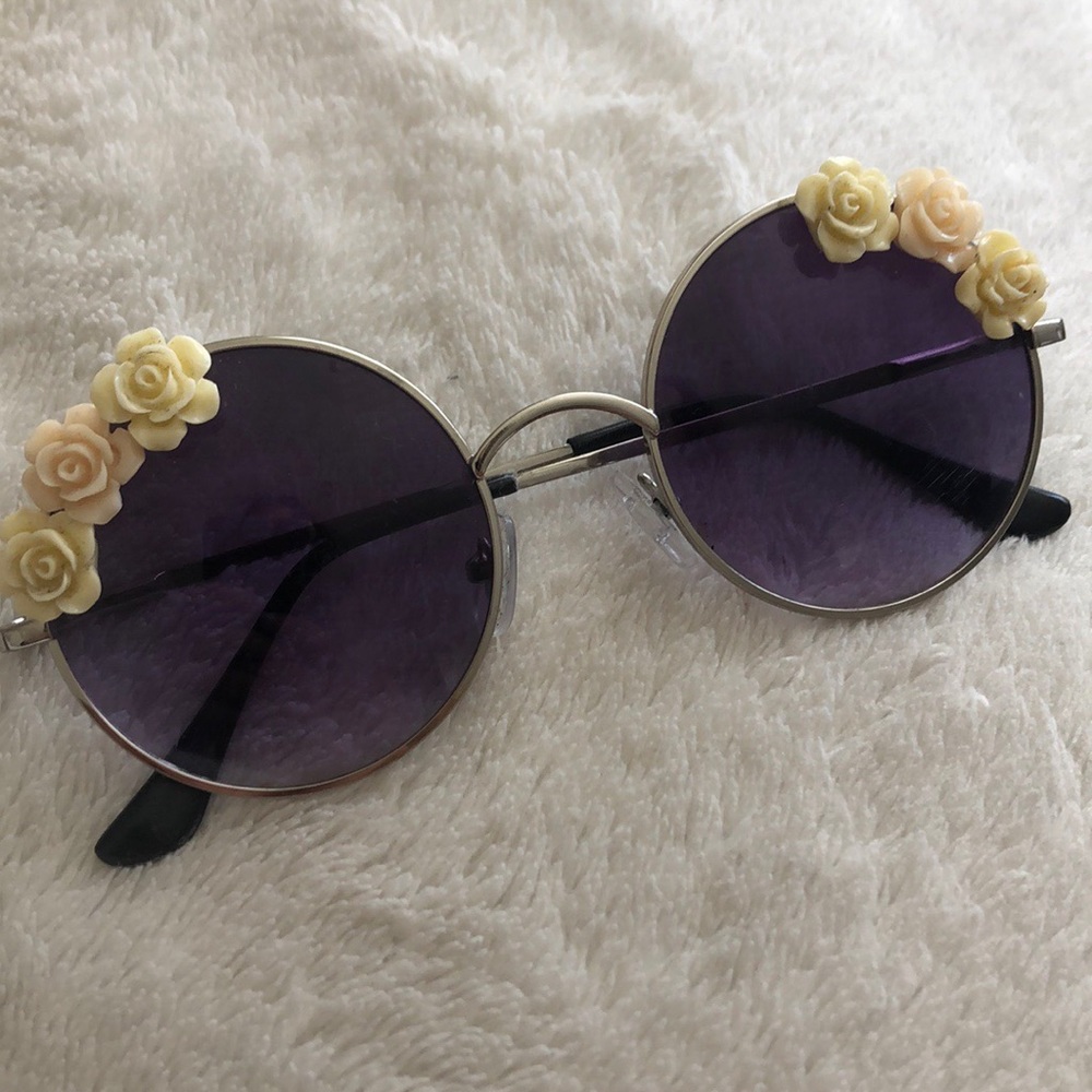Flower hippie glasses
